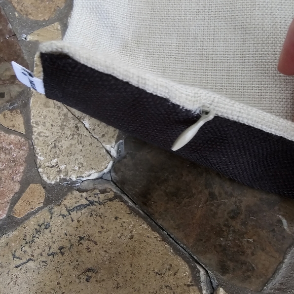 Festive Halloween Pillow Case X 2, 4th Emotion Brand, Zip Close, Black And Cream - Picture 6 of 6